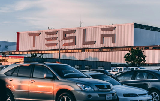 Tesla vs. Other Electric Vehicles: Advantages and Shortcomings